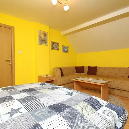 Junior Apartment
